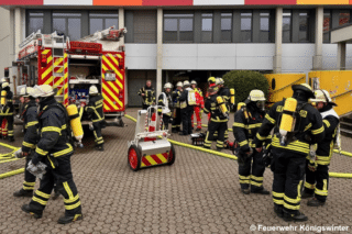 Feuerwehr an Schule